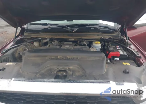 2022 Ram 2500 Tradesman 4X4 6'4 Box from USA, damaged, VIN 3C6UR5CL3NG216882